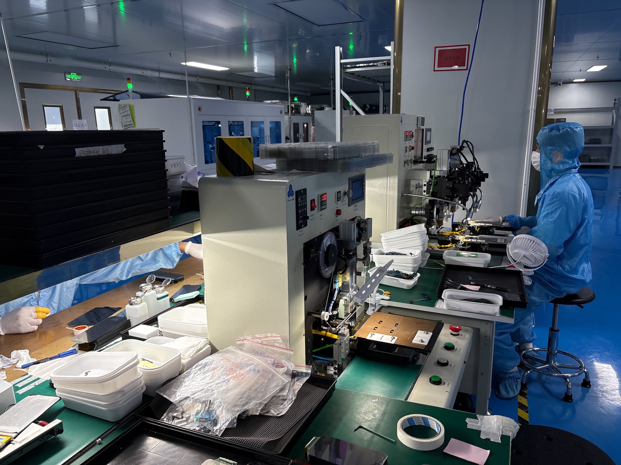 CPG Mobile Phone Parts and Accessories Wholesaler Group Production Line 6