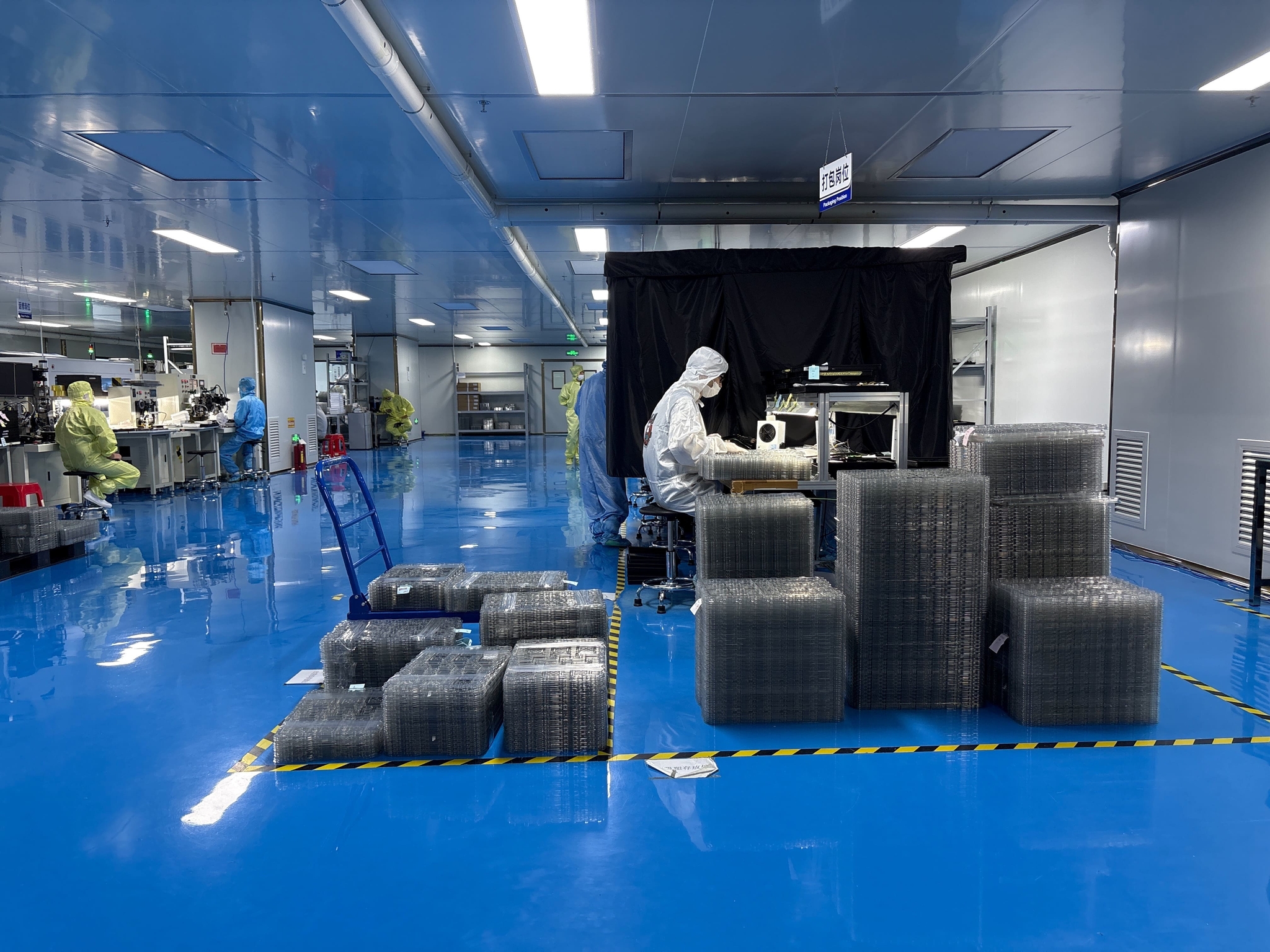 CPG Mobile Phone Parts and Accessories Wholesaler Group Production Line 7